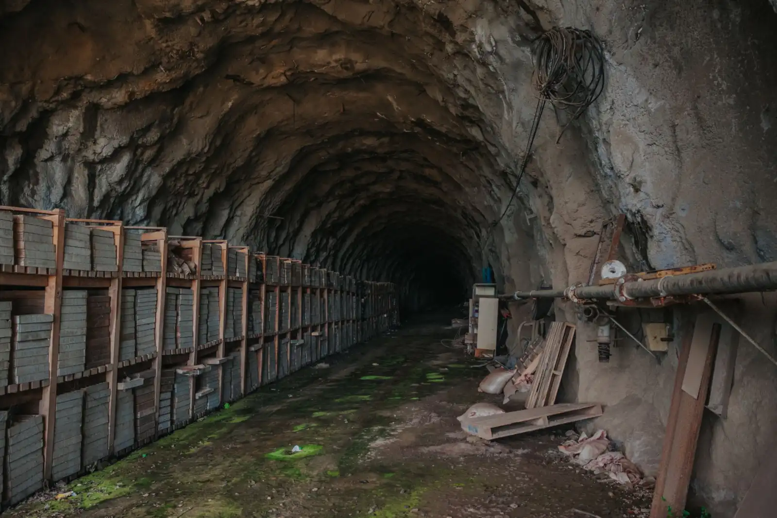 山西煤矿采空区工程地质勘测技术应用与难点分析正文配图 1