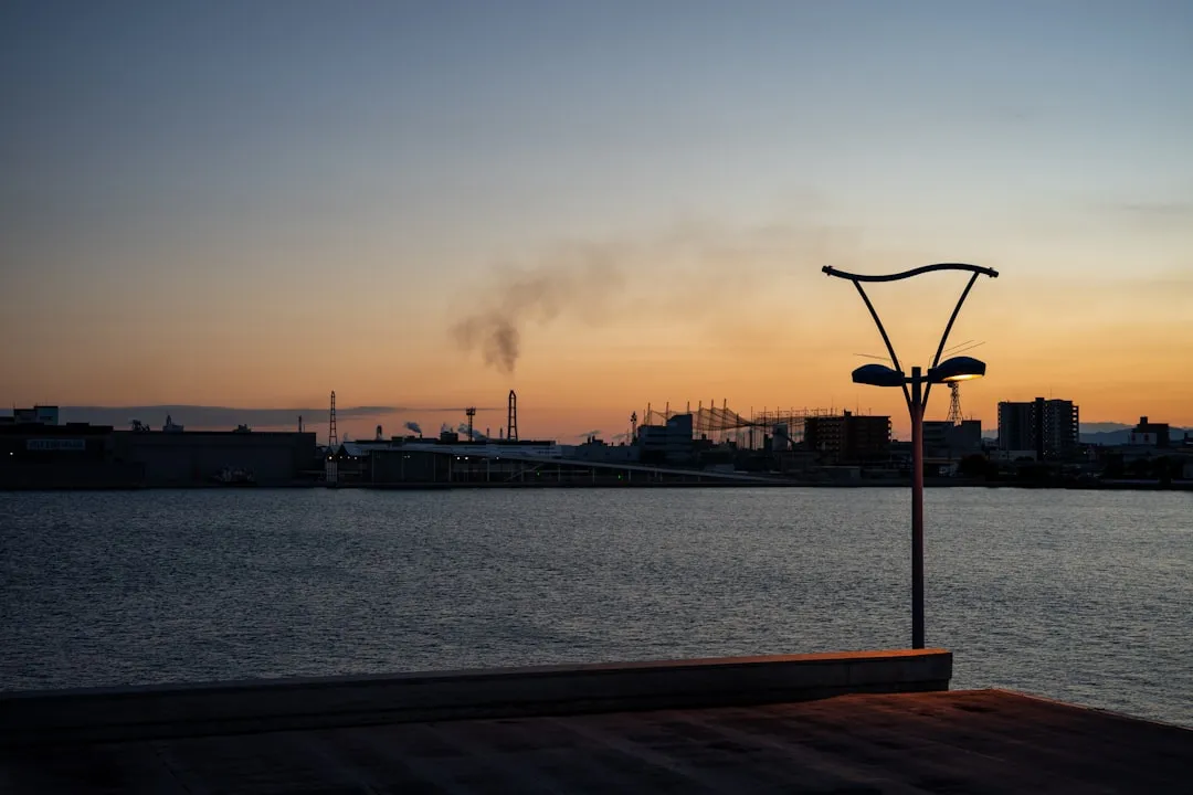 矿山安全监测系统对比:五大主流方案优劣势分析